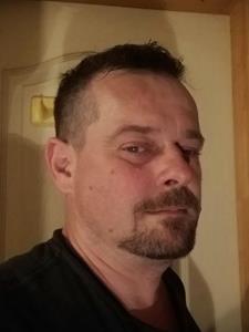 Zombika 51 éves férfi, Pest megye