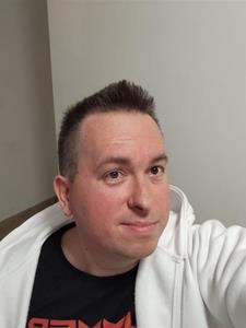 Zozi 37 éves férfi, Győr-Moson-Sopron megye