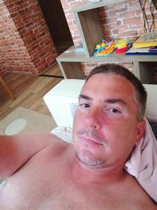 Zozo 39 éves férfi, Veszprém megye