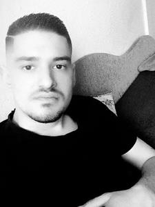 Zoli24 24 éves férfi, Budapest