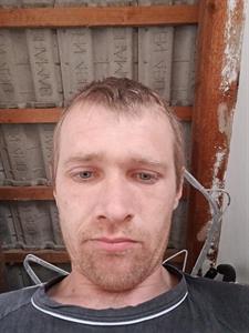 Zsiga 31 éves férfi, Tolna megye