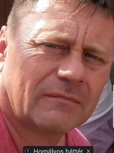 Zsolesz 52 éves férfi, Budapest