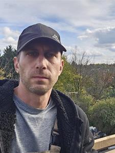 Zsolti87 38 éves férfi, Vas megye